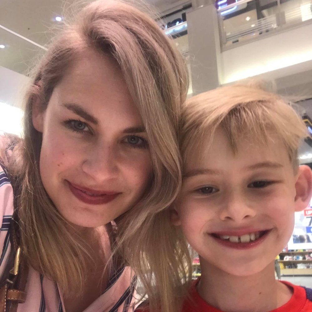 Meet your Posher, Stacy